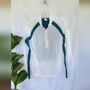 Under Armour Womens  Tech ½ Zip Long Sleeve Pullover - Half Zip